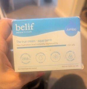 Belif The True Cream Aqua Bomb Moisturizer - Blue and White